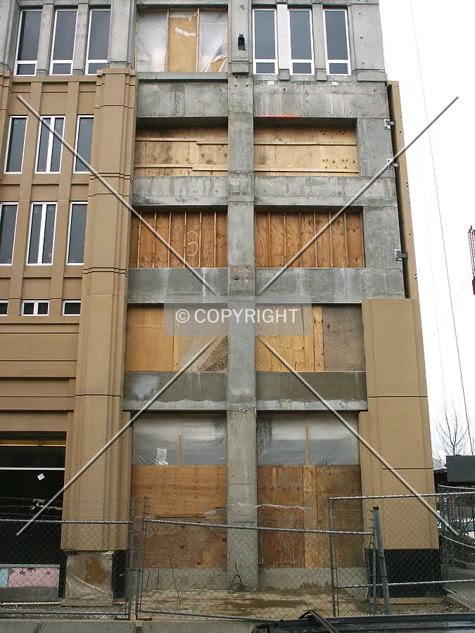 Base at the southeast corner