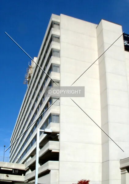 Photo 766-792-631