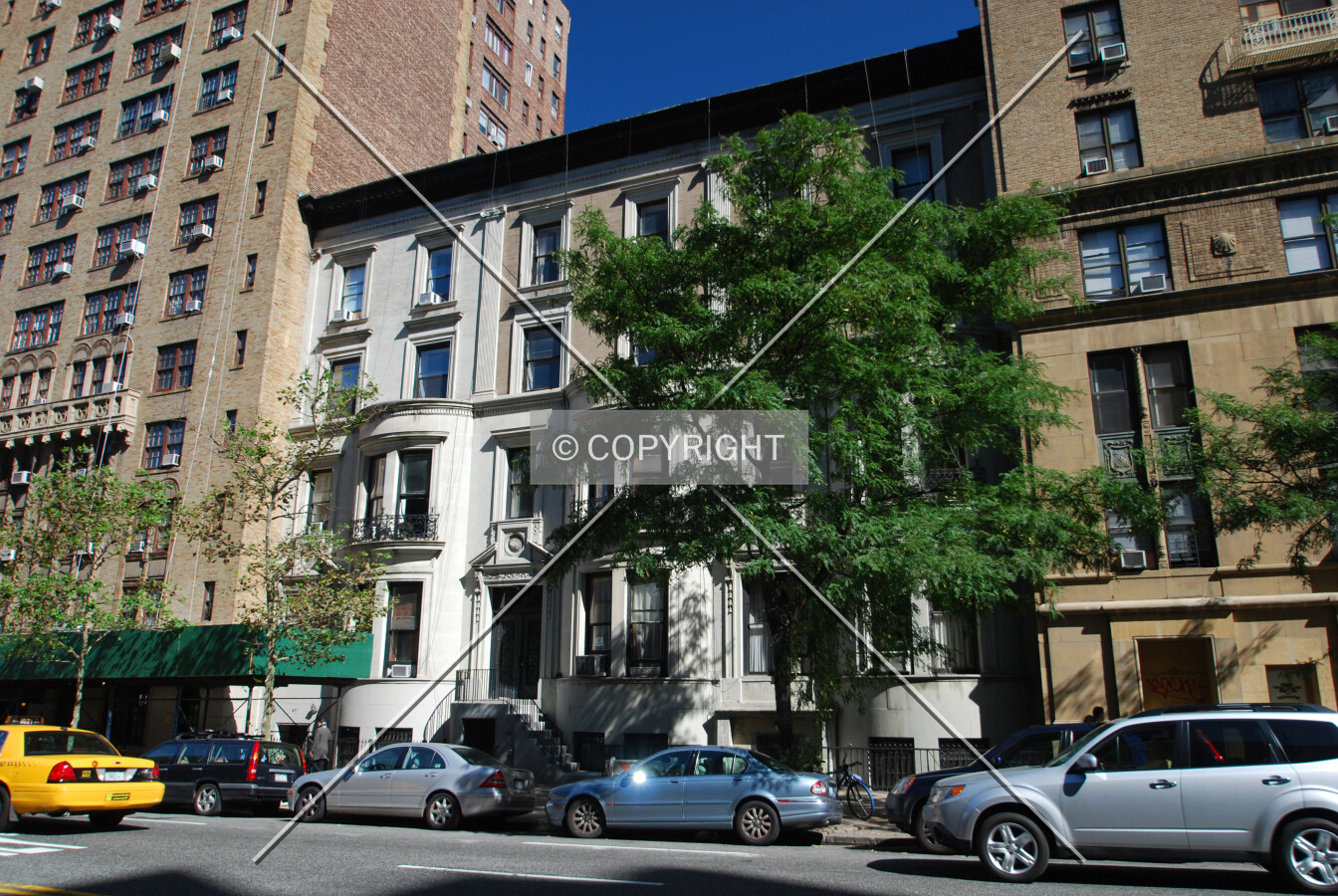 View along West 86th Street