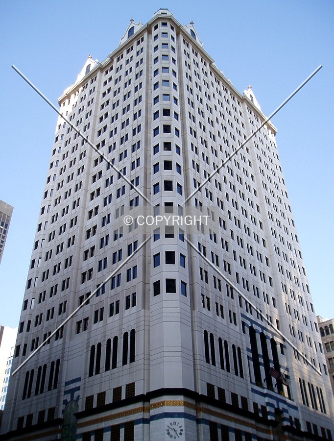 Looking up from the southwest across the intersection of South Figueroa and West 7th Streets