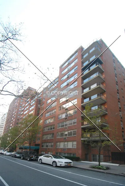 Photo 767-938-376
