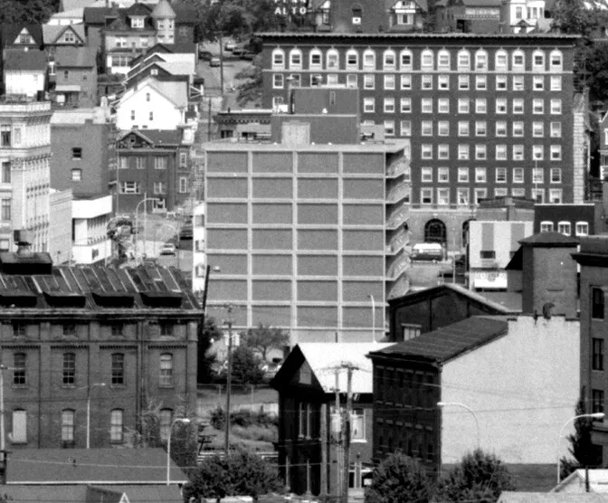 Photo 768-726-164