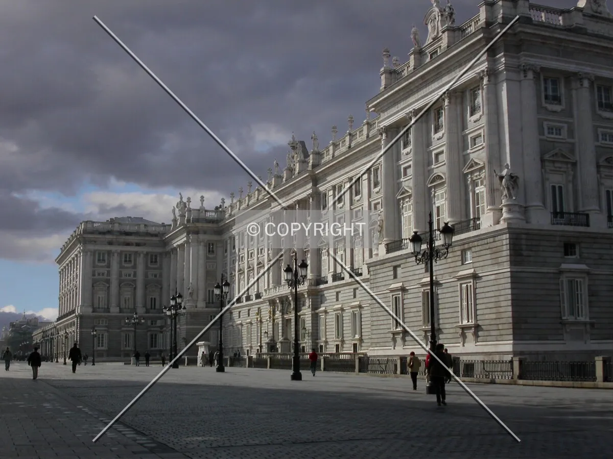 Plaza de Orinete's facade