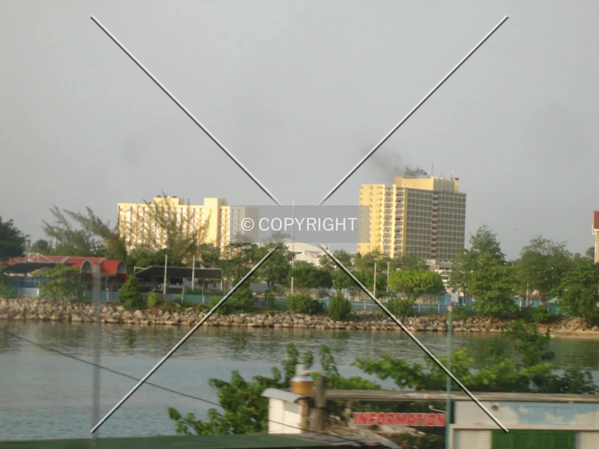 Photo 770-383-318