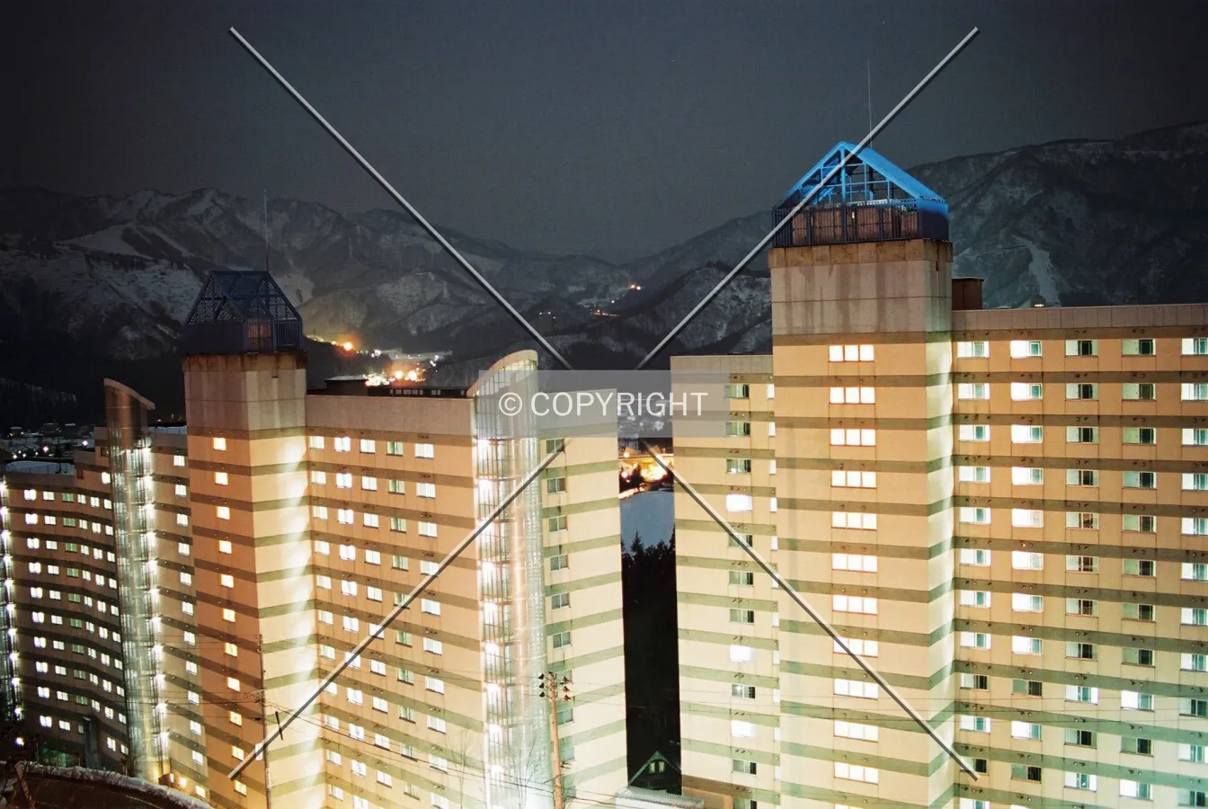 Photo 770-645-476
