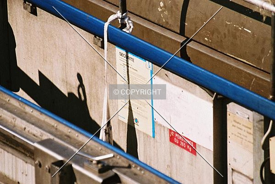 Photo 771-203-877