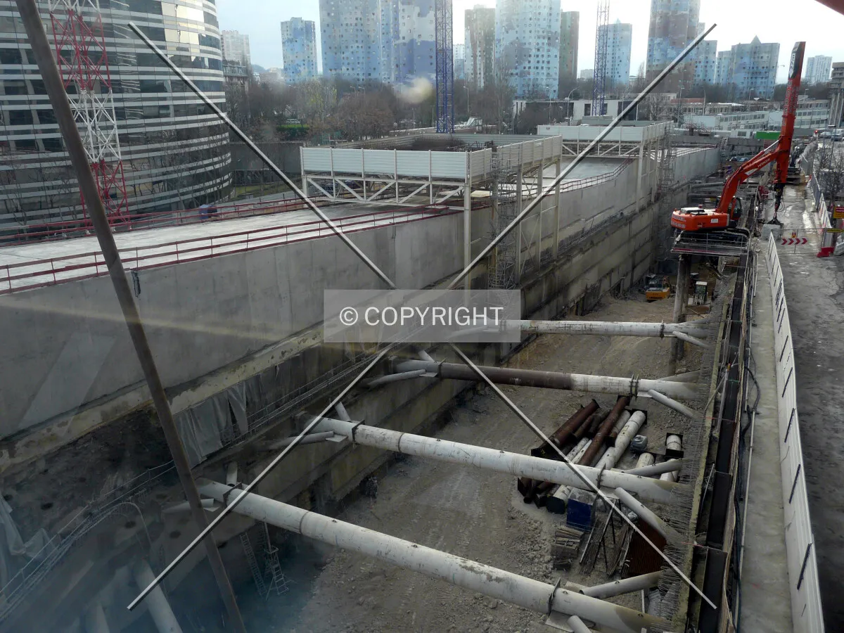 Raker beams on the north side