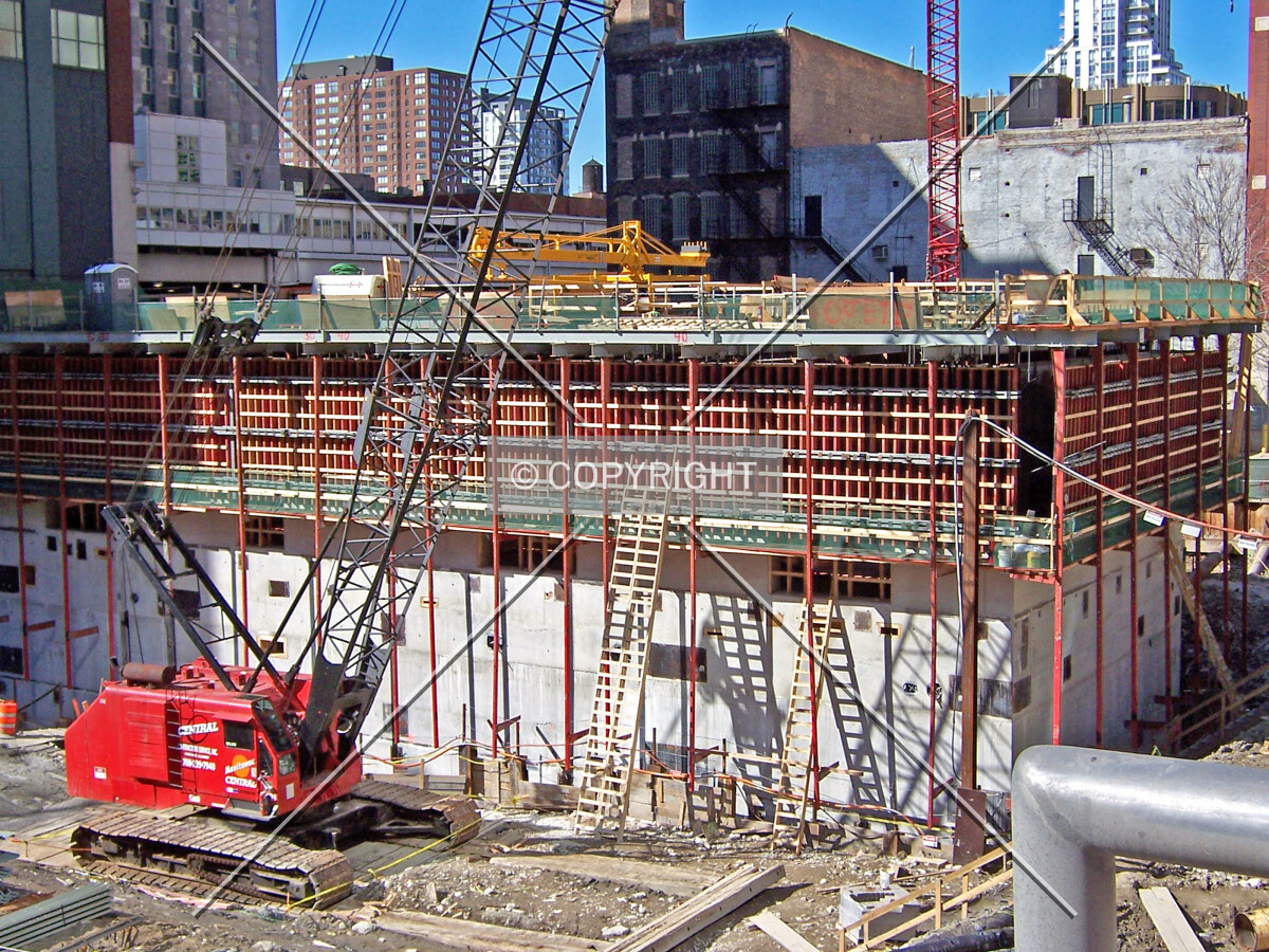 Looking northwest into the site from LaSalle Street
