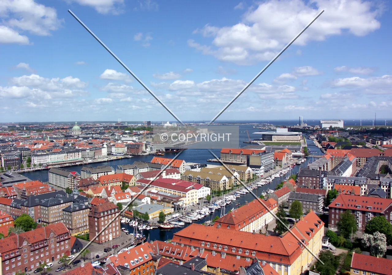 Looking north from Vor Frelsers Kirke