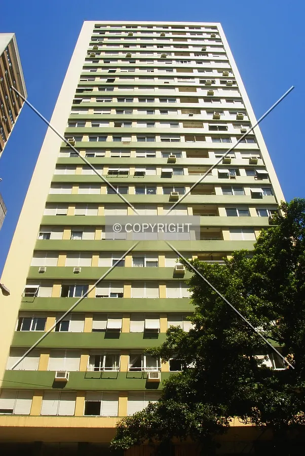 View from across Salgado Filho Avenue