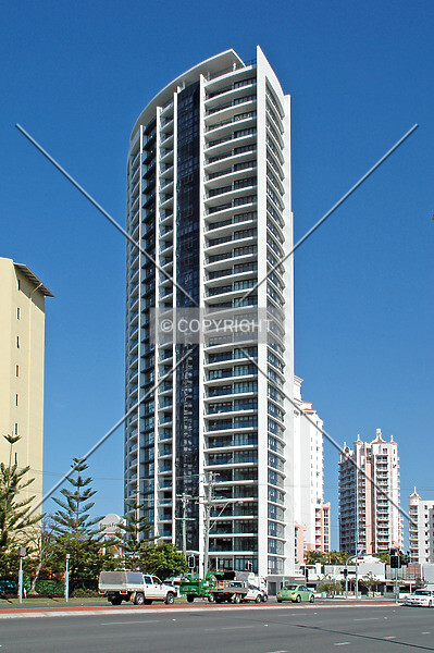 Photo 077-381-720