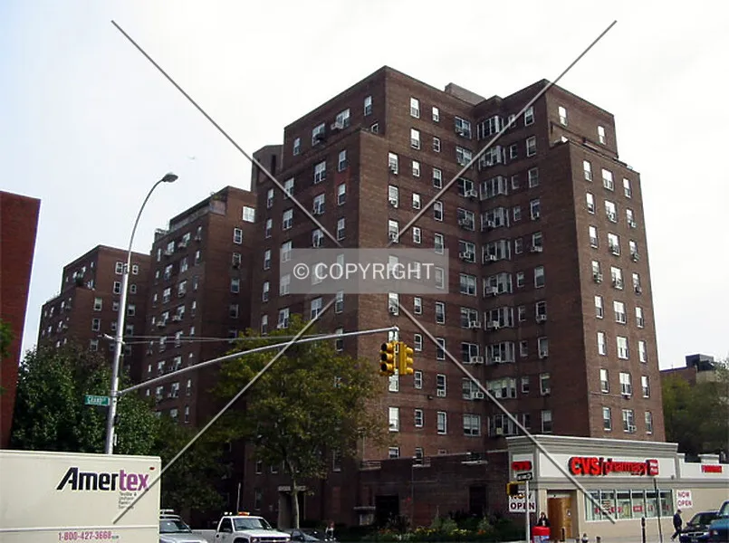 Photo 774-607-486