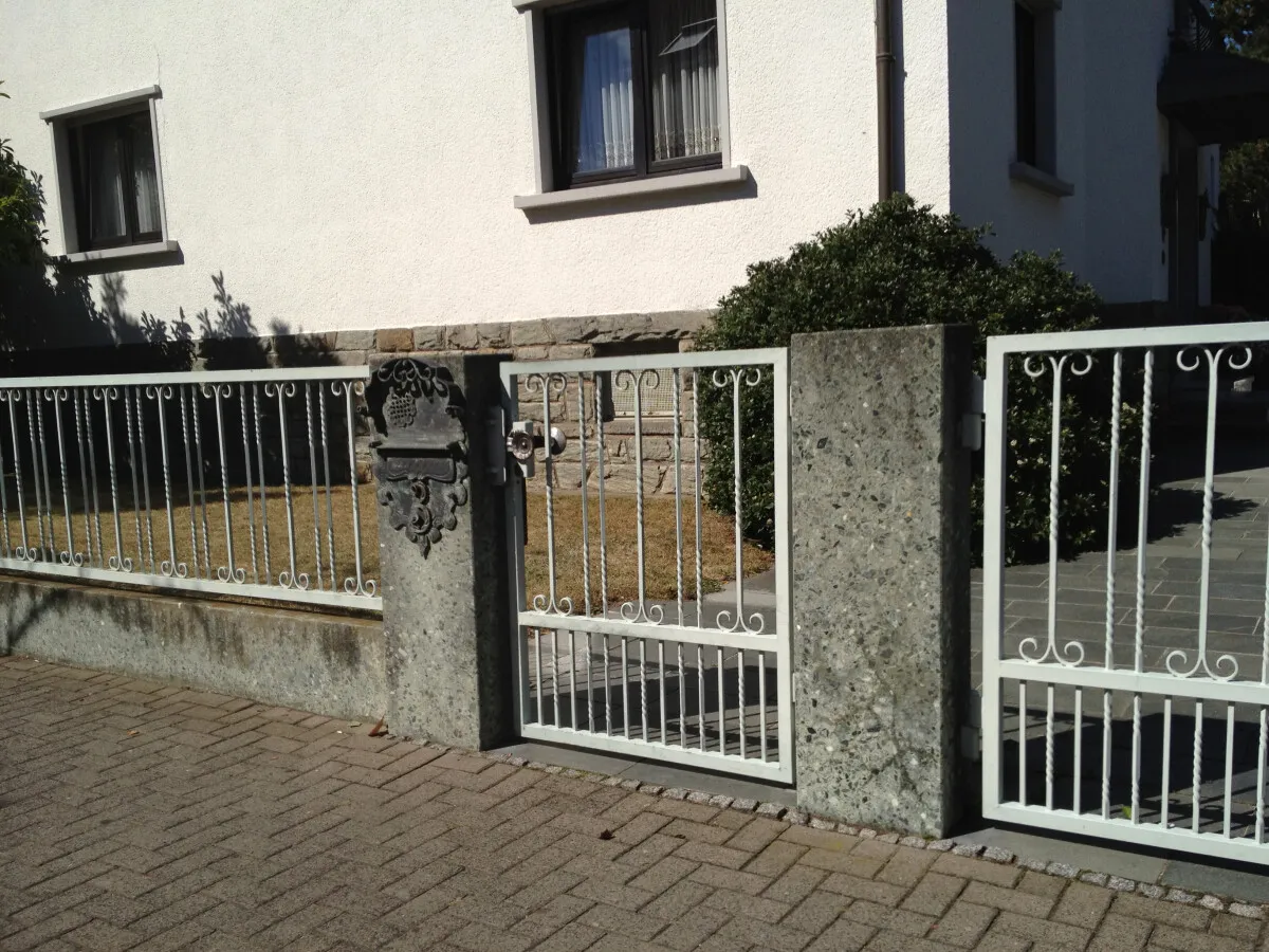 Photo 774-648-376