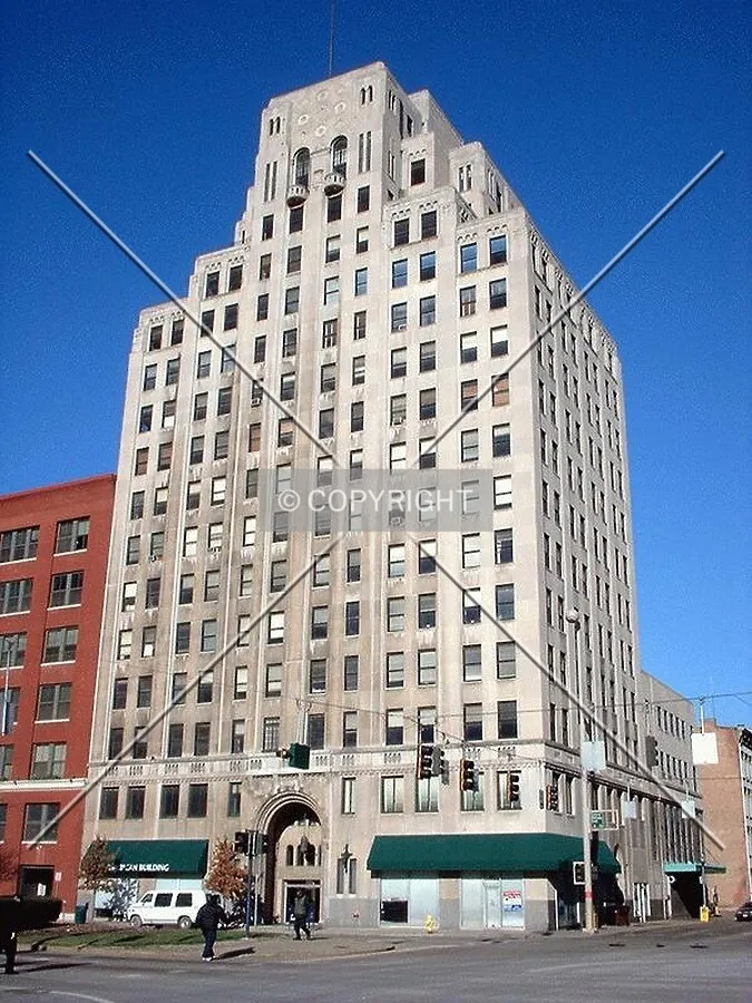 View to the north along Walnut Street
