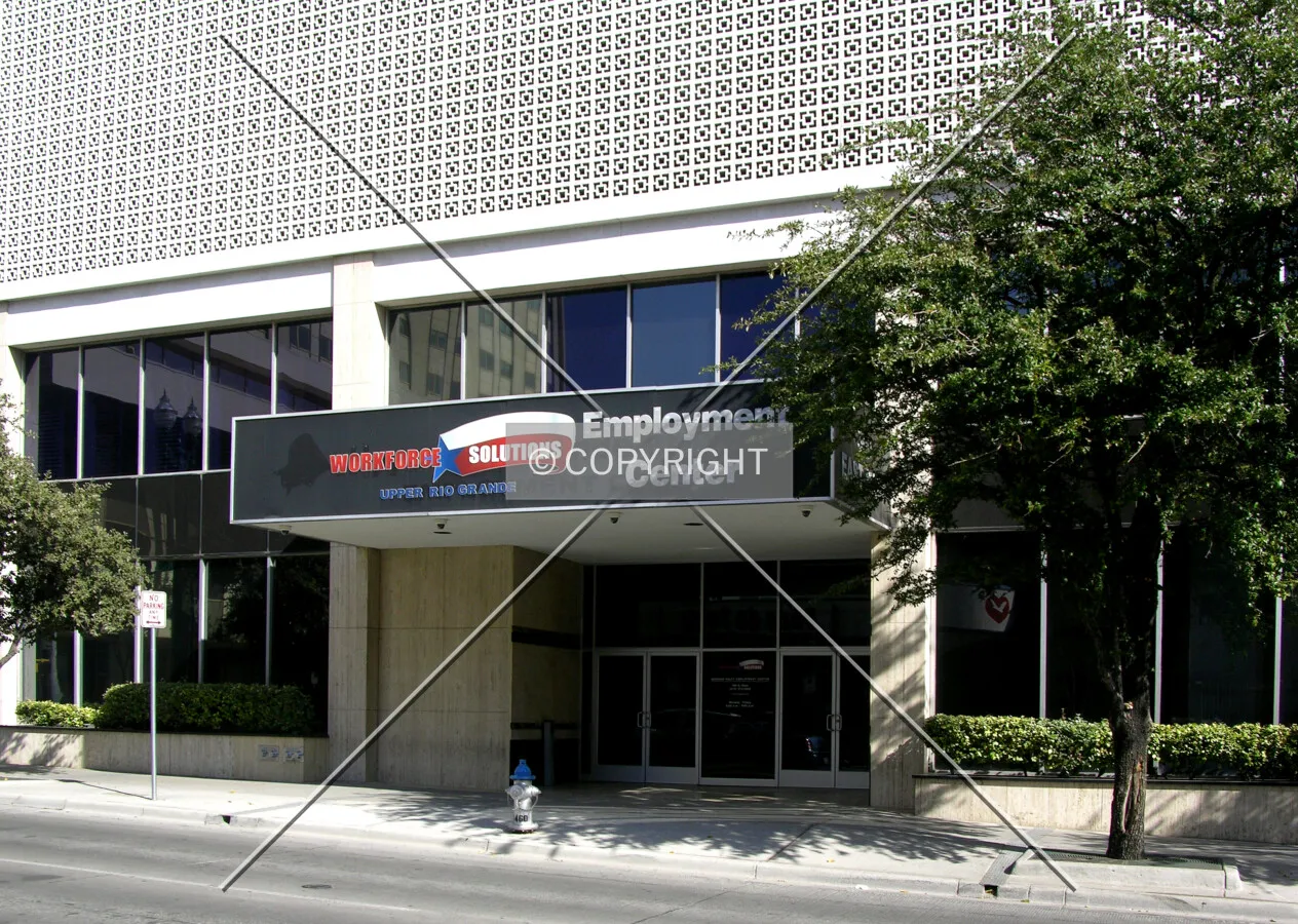 North Stanton Street entrance