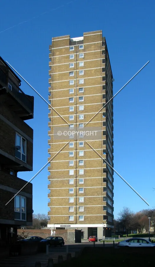 View from Daling Way to the south