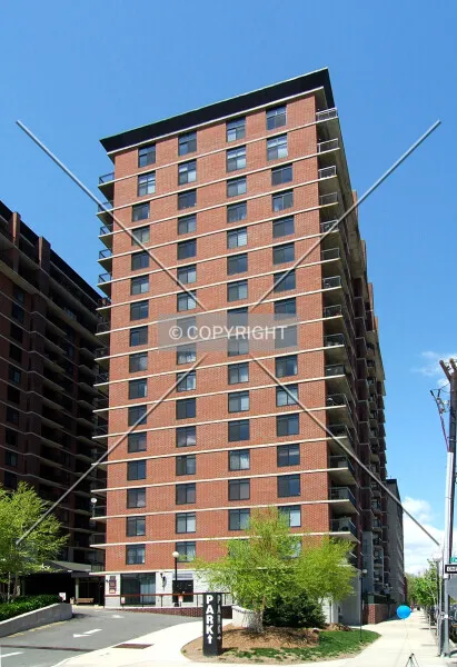 Photo 777-081-213