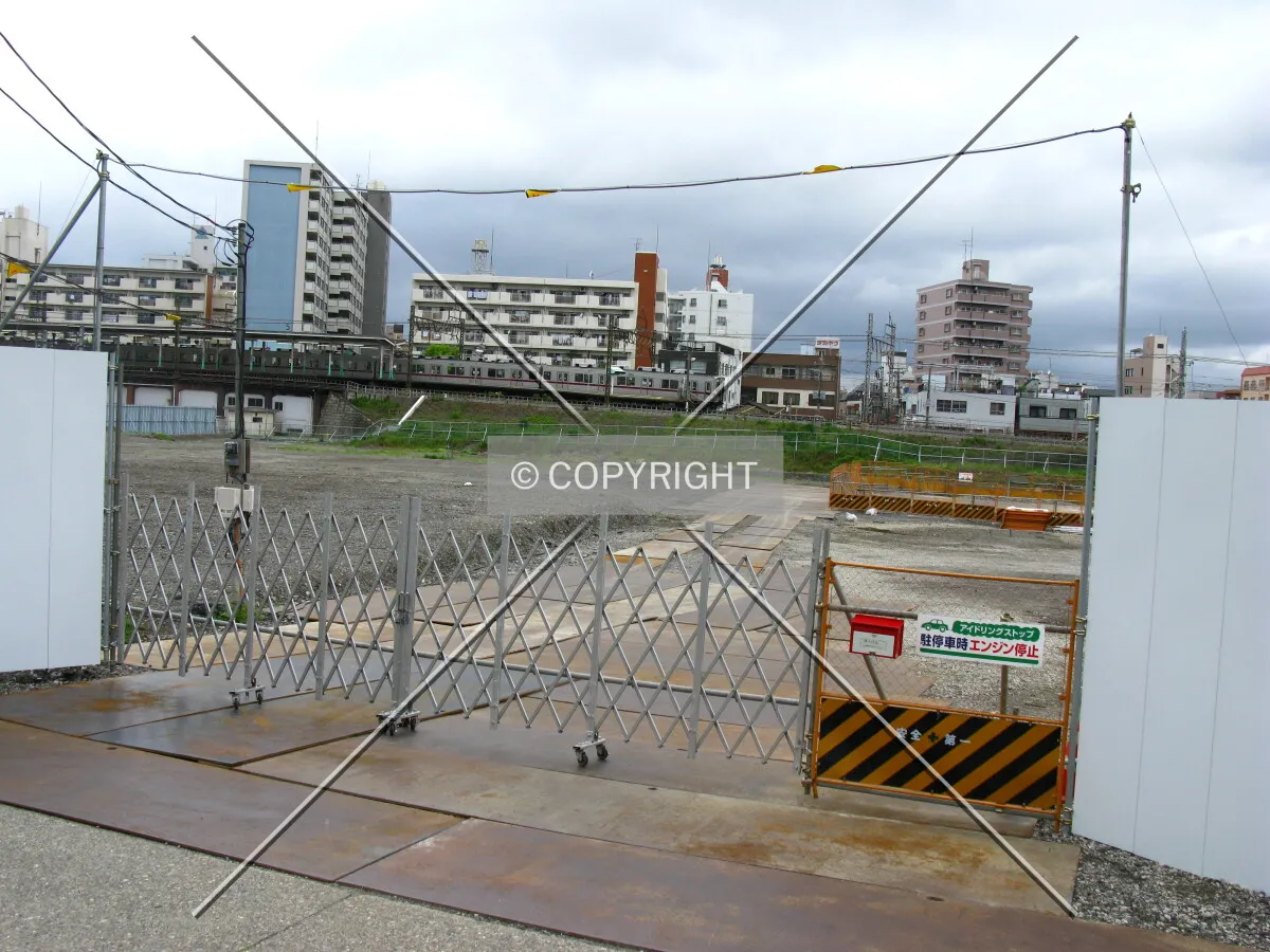 Photo 777-208-050
