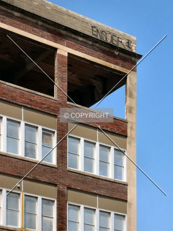 Tagged and windowless corner at Portland Avenue & 7th Street South
