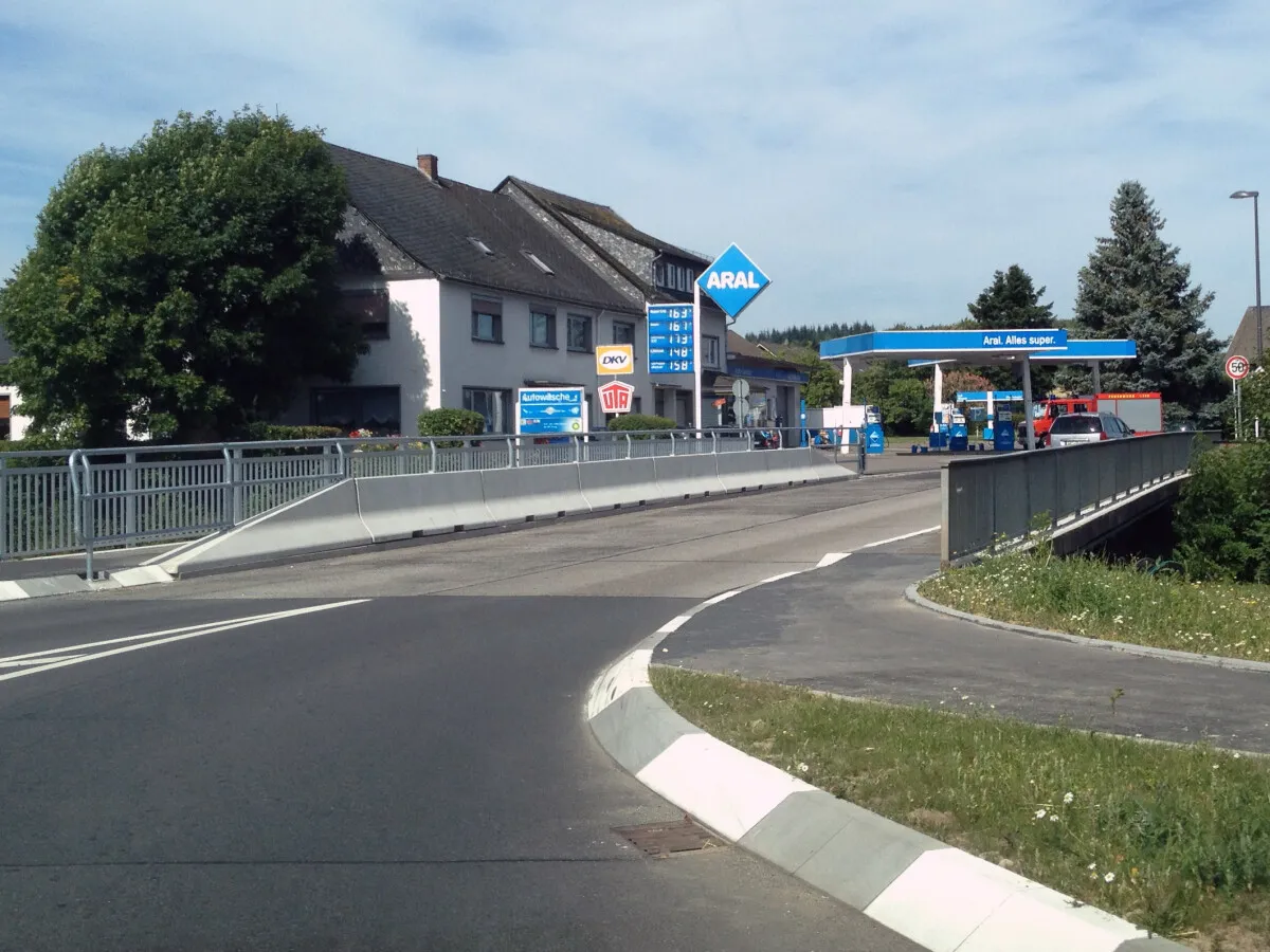 Photo 777-285-988