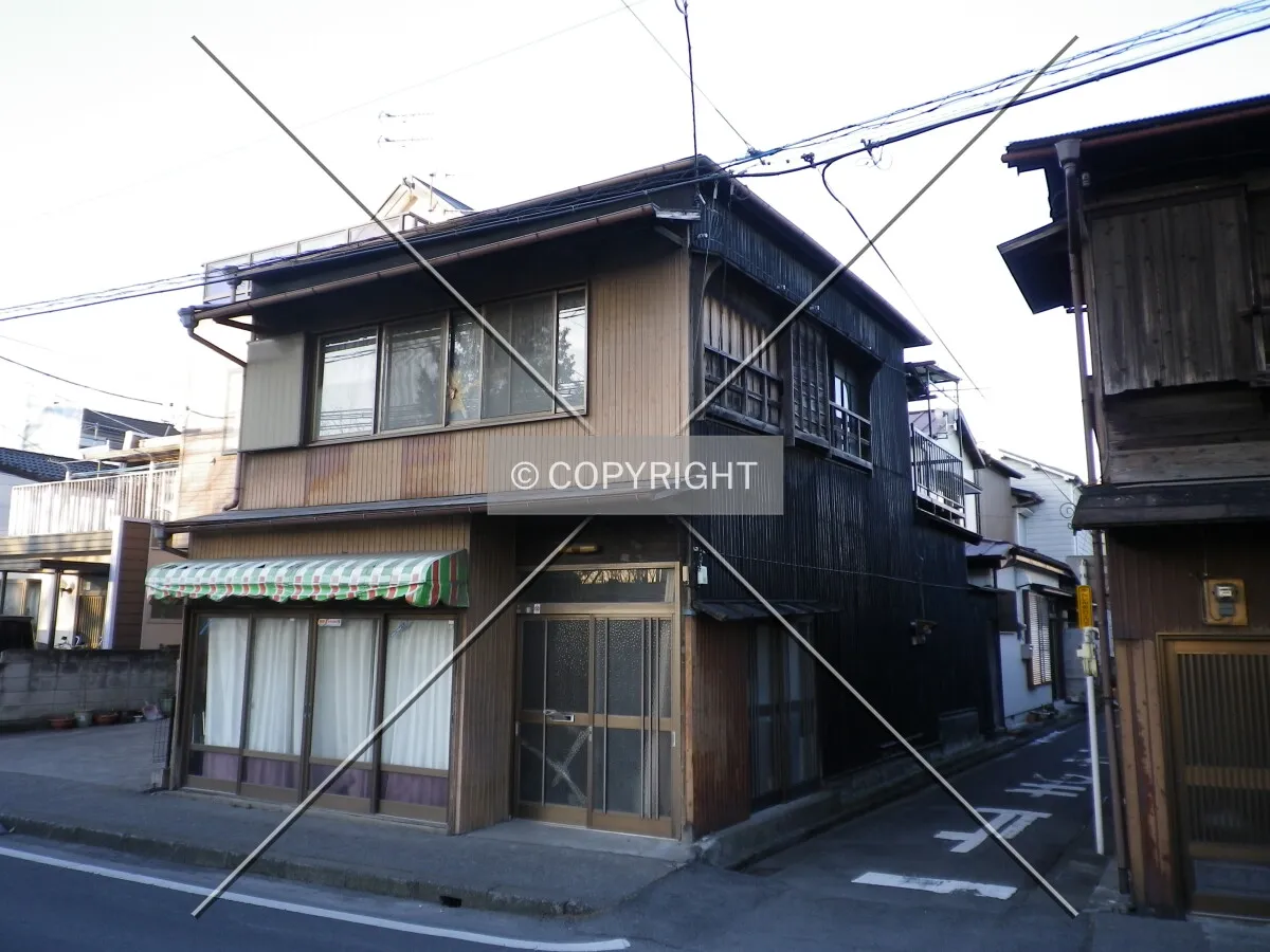 Photo 779-329-570
