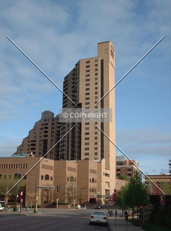 View to the northwest along 2nd Street SE