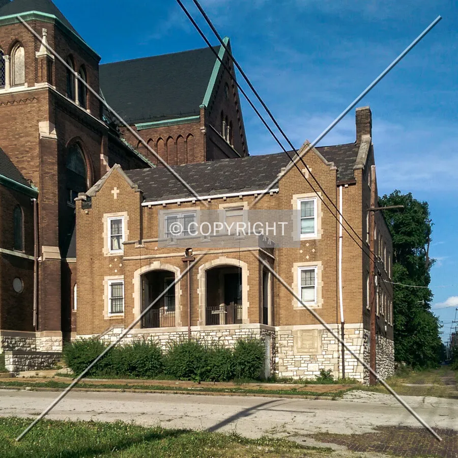 From the west, Thursday, June 19, 2014