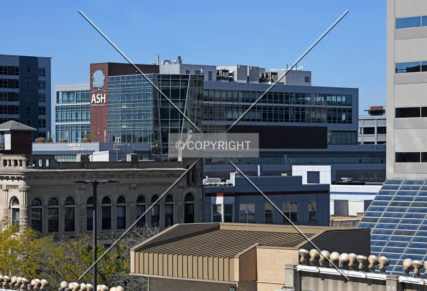 Ash Skyline Plaza