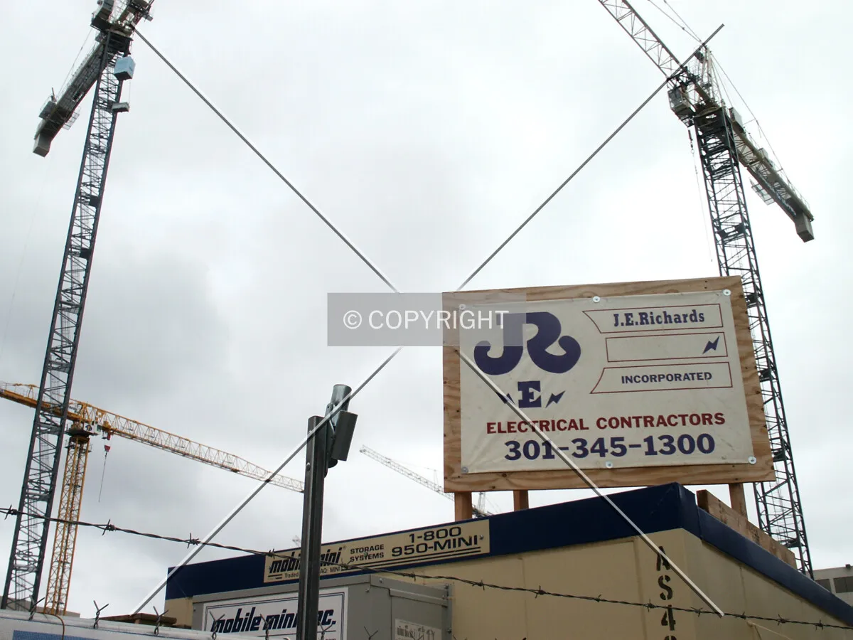 Tower cranes from the southeast