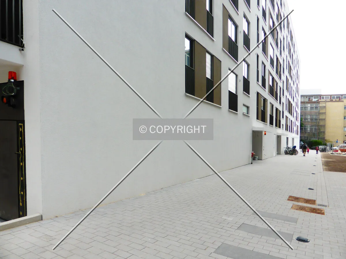 Photo 784-175-370