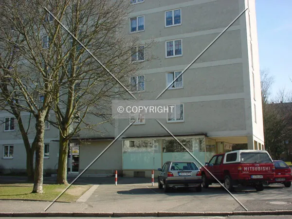 Base of Pfitznerstraße 19