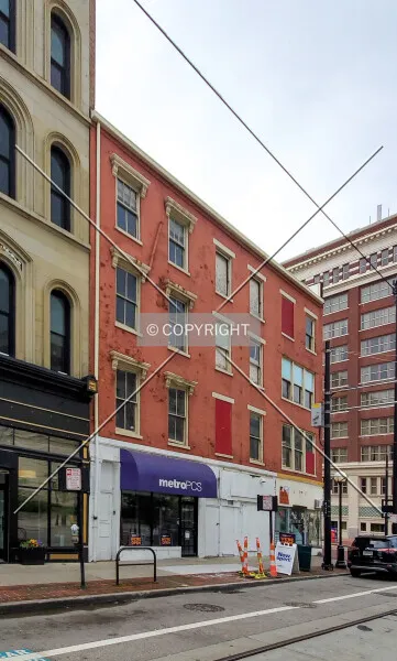 Photo 785-865-485