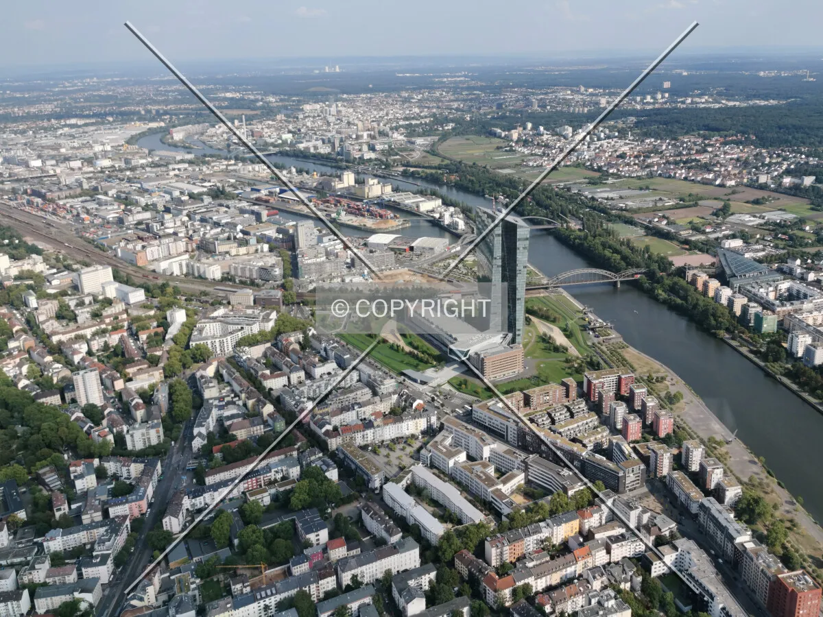 Flight with a helicopter over Frankfurt