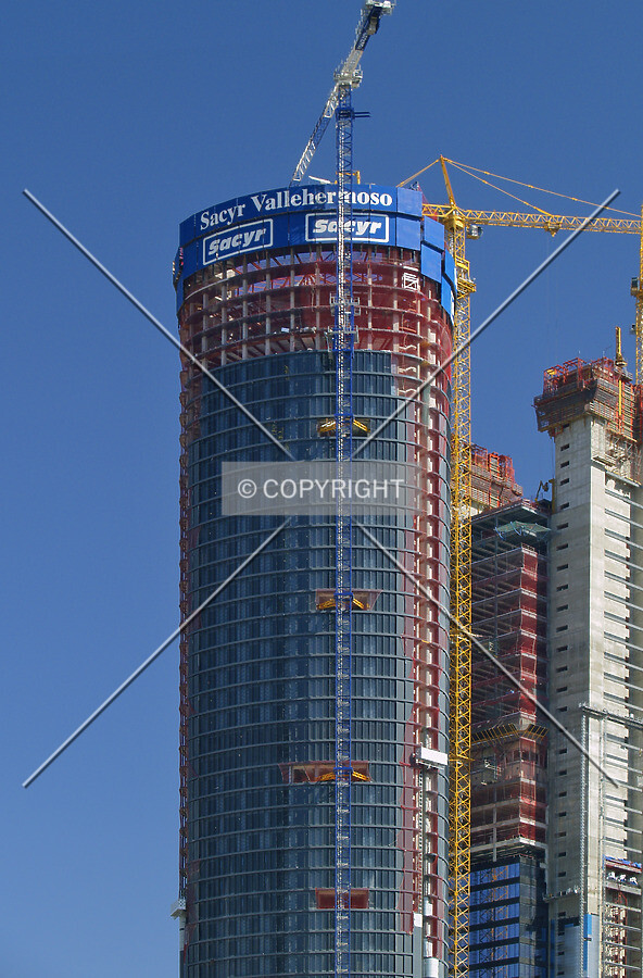 Top floors as seen from the northwest