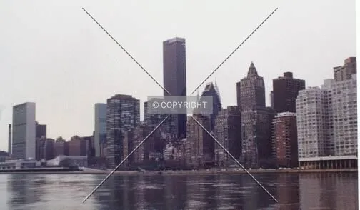 Looking southwest from Roosevelt Island