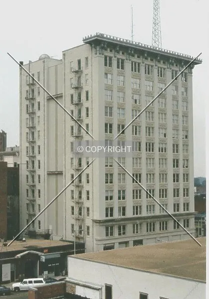Photo 787-523-138