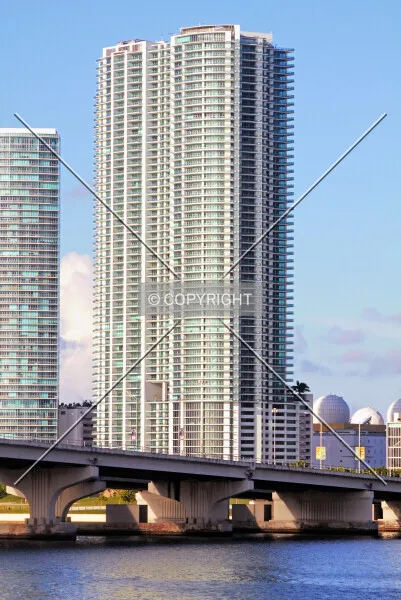 900 Biscayne Bay