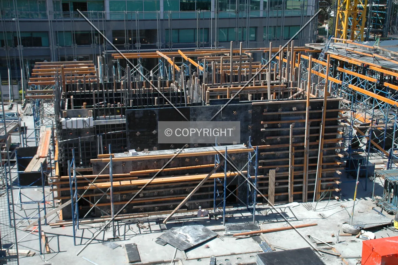 Top of the lift core