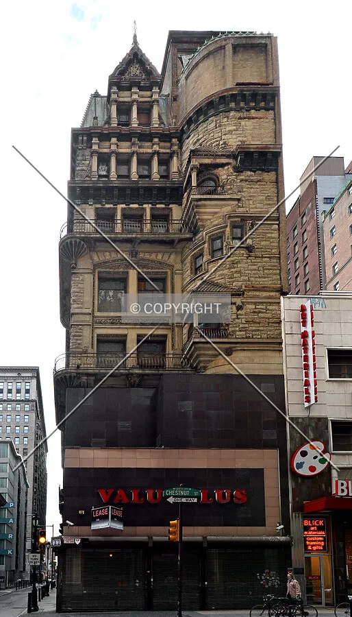 View from the north at Chestnut and Juniper Streets