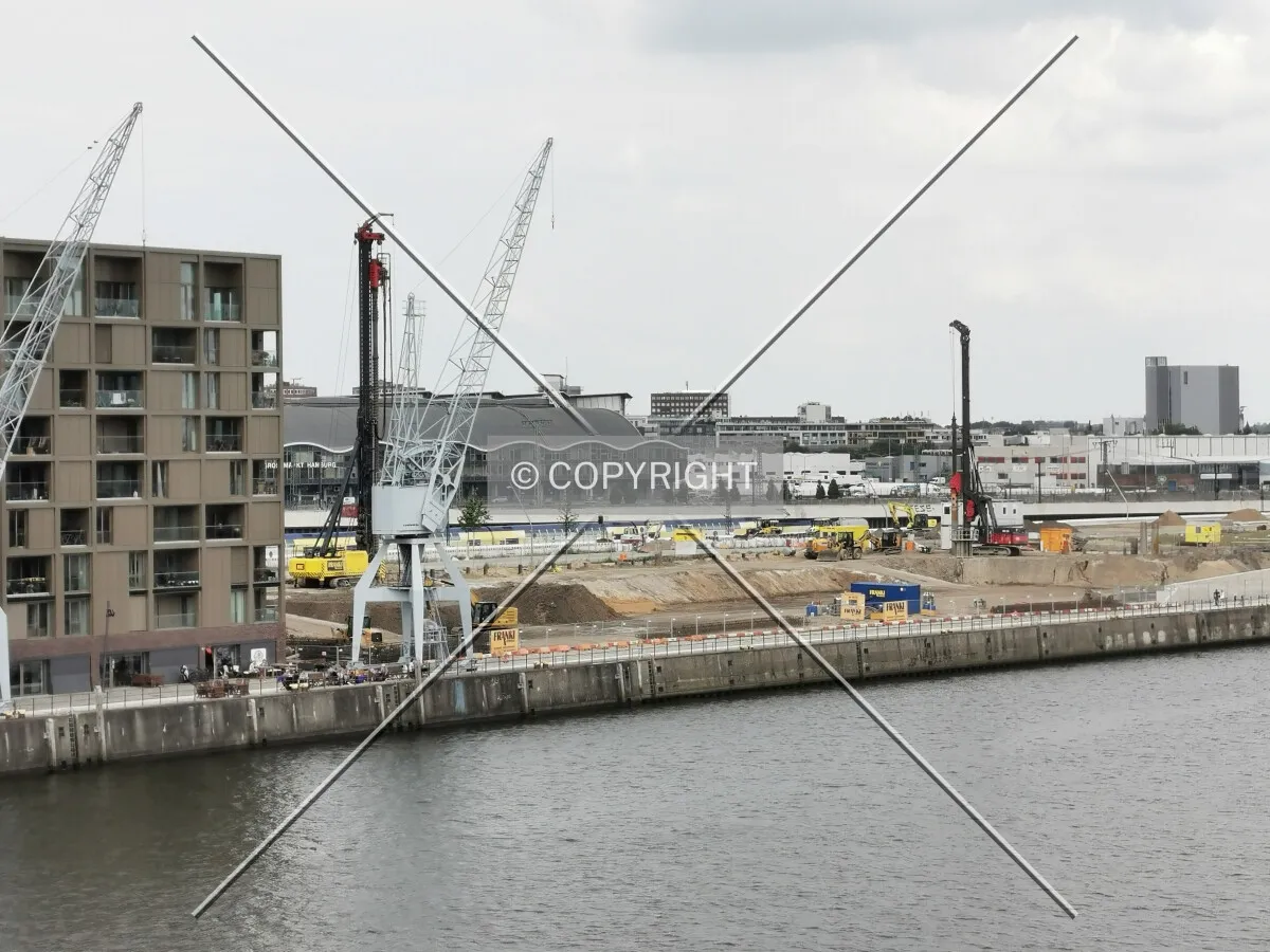 Photo 791-214-651