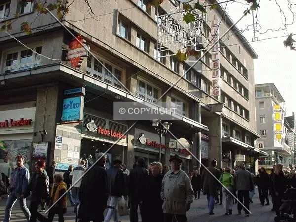 Photo 791-233-833