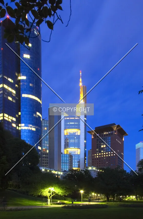 Skyscrapers along Neue Mainzer Strasse