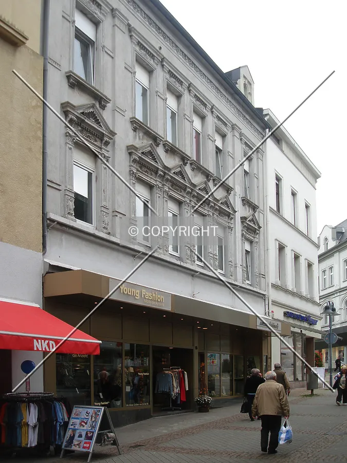 Photo 791-896-493