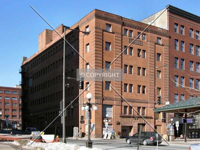 Photo 792-126-553