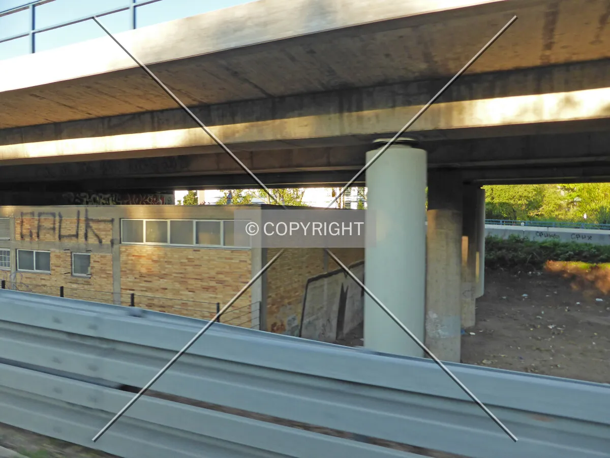 Photo 792-321-583