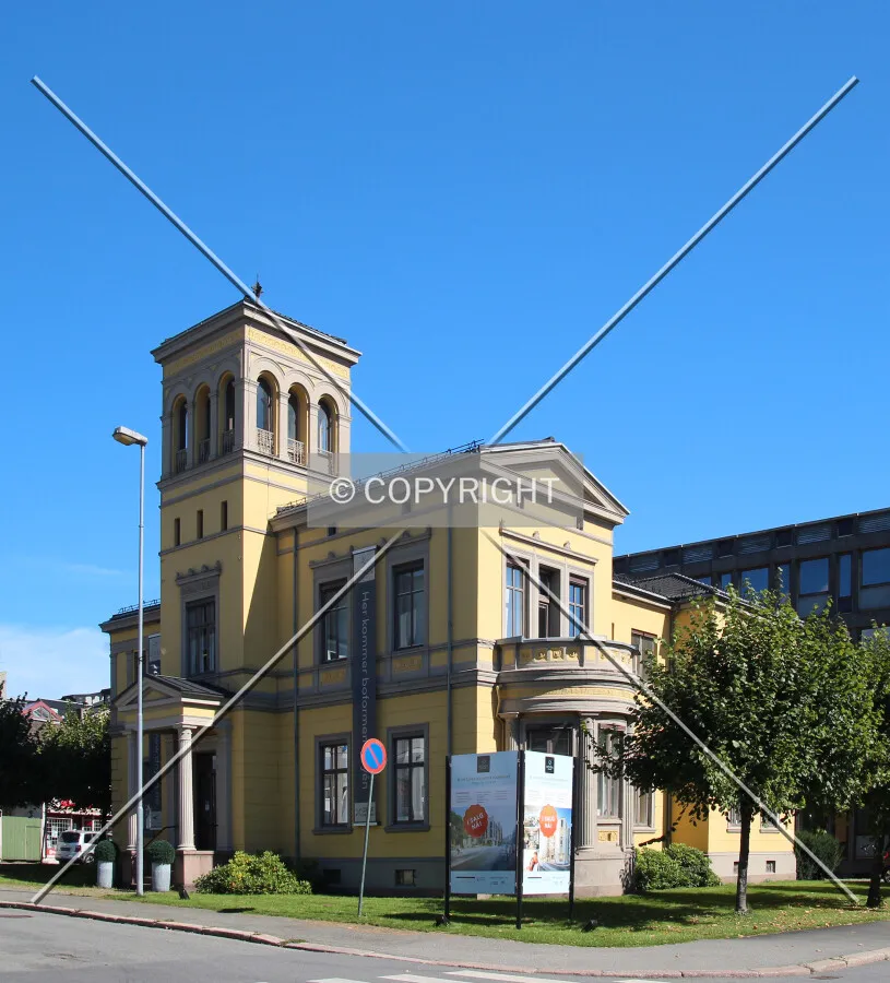 Full building view from Ole Steens gate