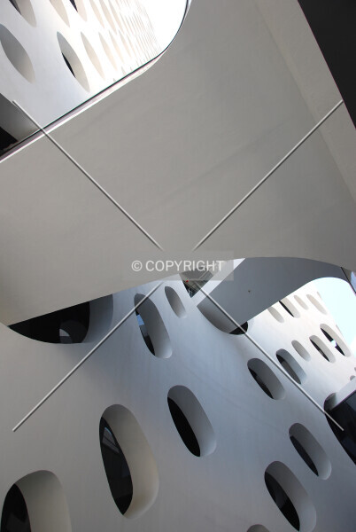Photo 792-942-574