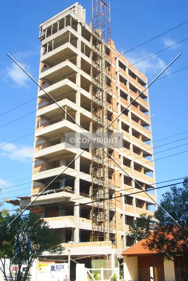View from across Silva Jardim Avenue