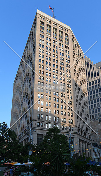 Photo 794-137-844