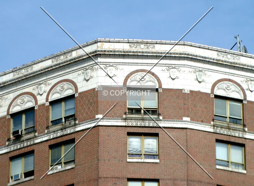 Photo 794-605-556